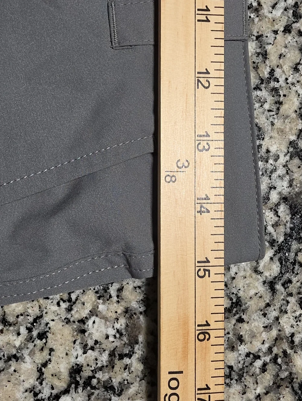 Orvis Men's Gray Lightweight Hybrid Shorts